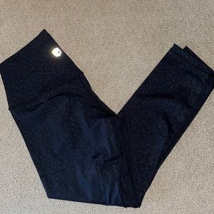 Born Primitive Fierce Leggings - Black Leopard - Size Large